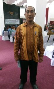 komal dukung revisi sejarah